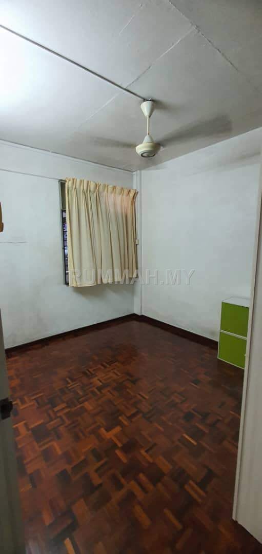 condo in Paya Terubong, Penang — photo 6