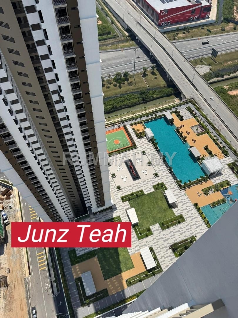 condo in Batu Kawan, Penang — photo 4