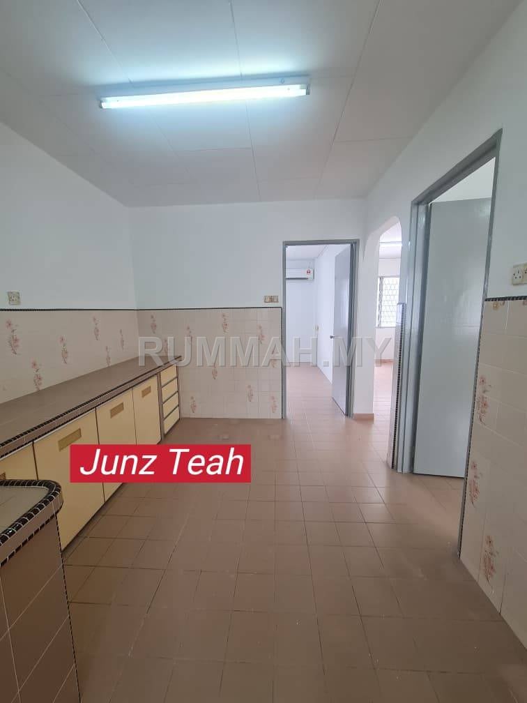 condo in Bayan Lepas, Penang — photo 4