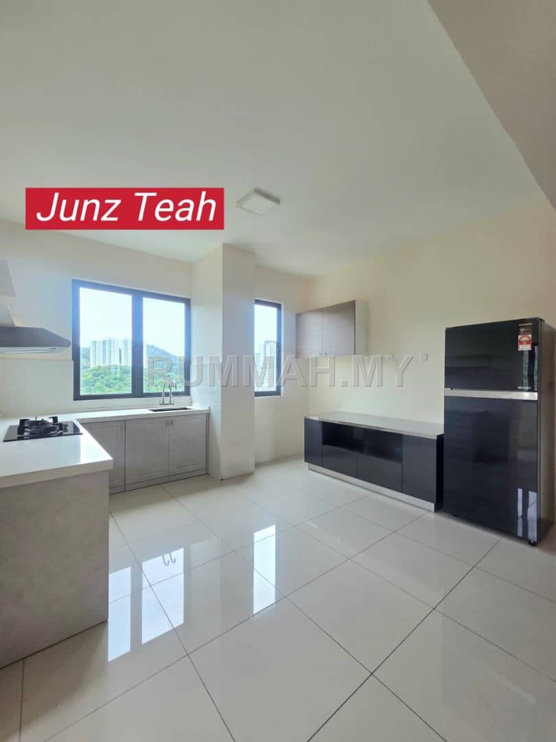 condo in Bayan Lepas, Penang — photo 7