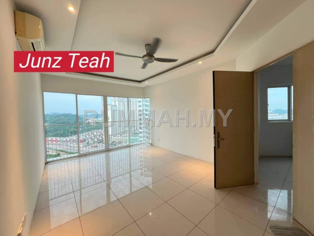 Rare - The Clovers Unit For Sale | Main Road Facing | RM600,000