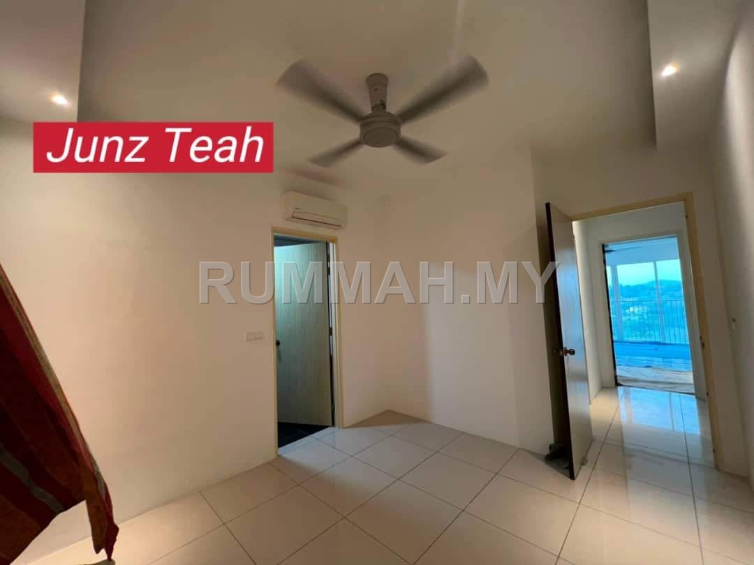 condo in Sungai Ara, Penang — photo 2