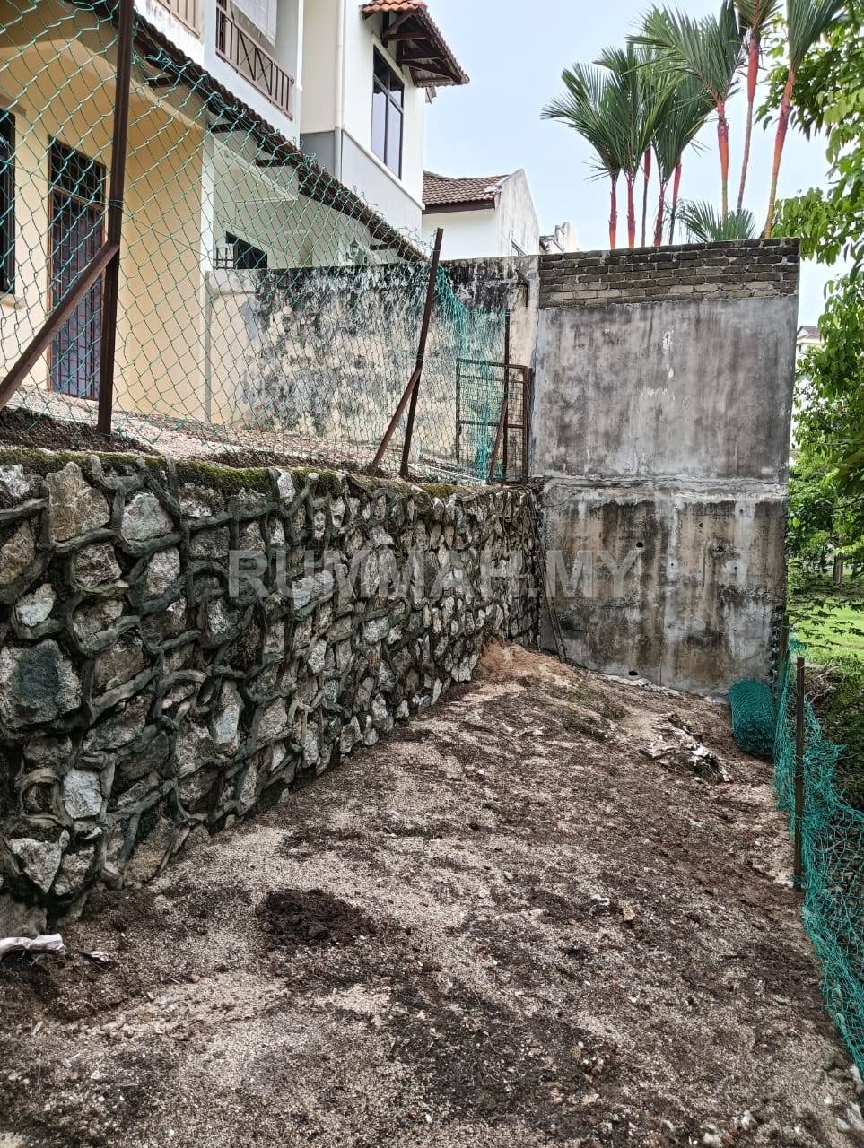 house in Batu Ferringhi, Penang — photo 2