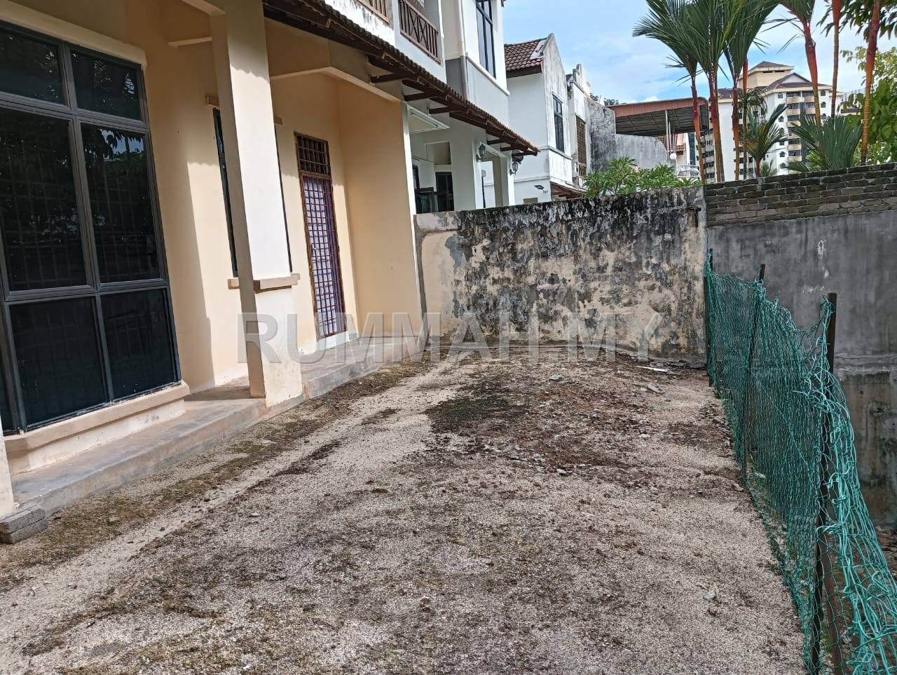 house in Batu Ferringhi, Penang — photo 4