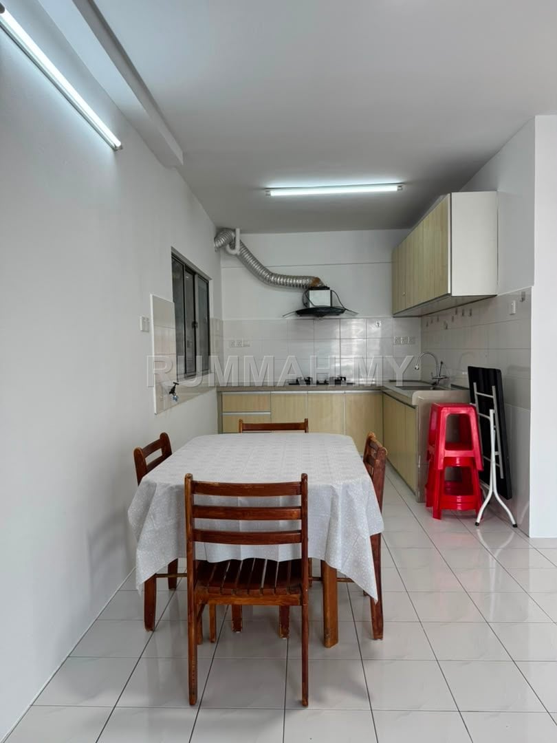 condo in Jelutong, Penang — photo 3