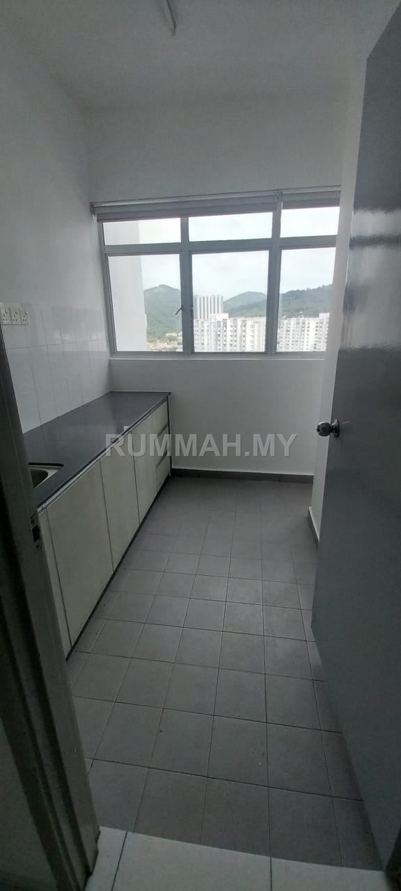 condo in Sungai Ara, Penang — photo 4