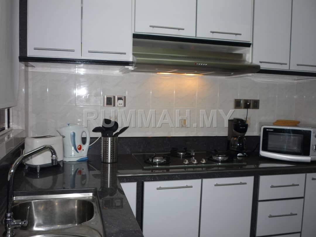 condo in Batu Ferringhi, Penang — photo 5