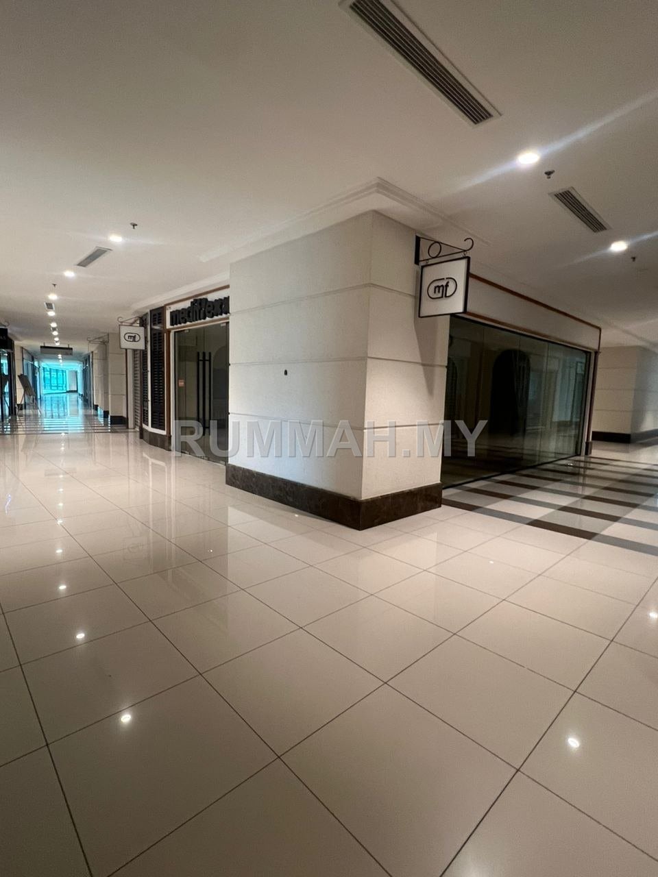 commercial in putrajaya, Selangor — photo 3
