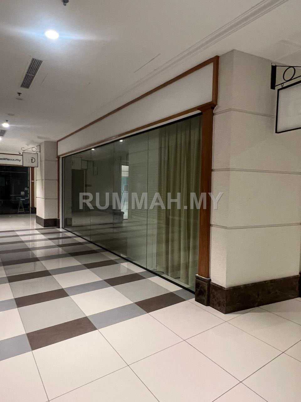 commercial in putrajaya, Selangor — photo 4