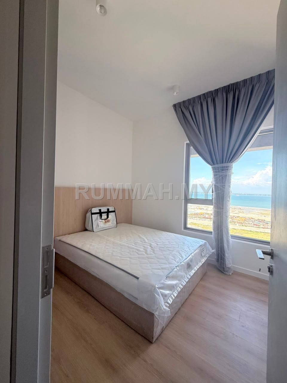 condo in Tanjung Tokong, Penang — photo 6