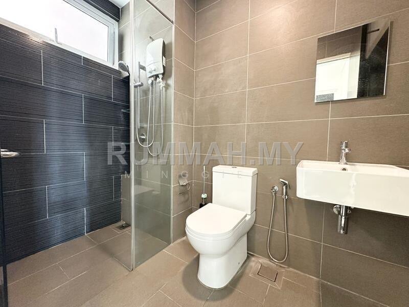 condo in Jelutong, Penang — photo 5