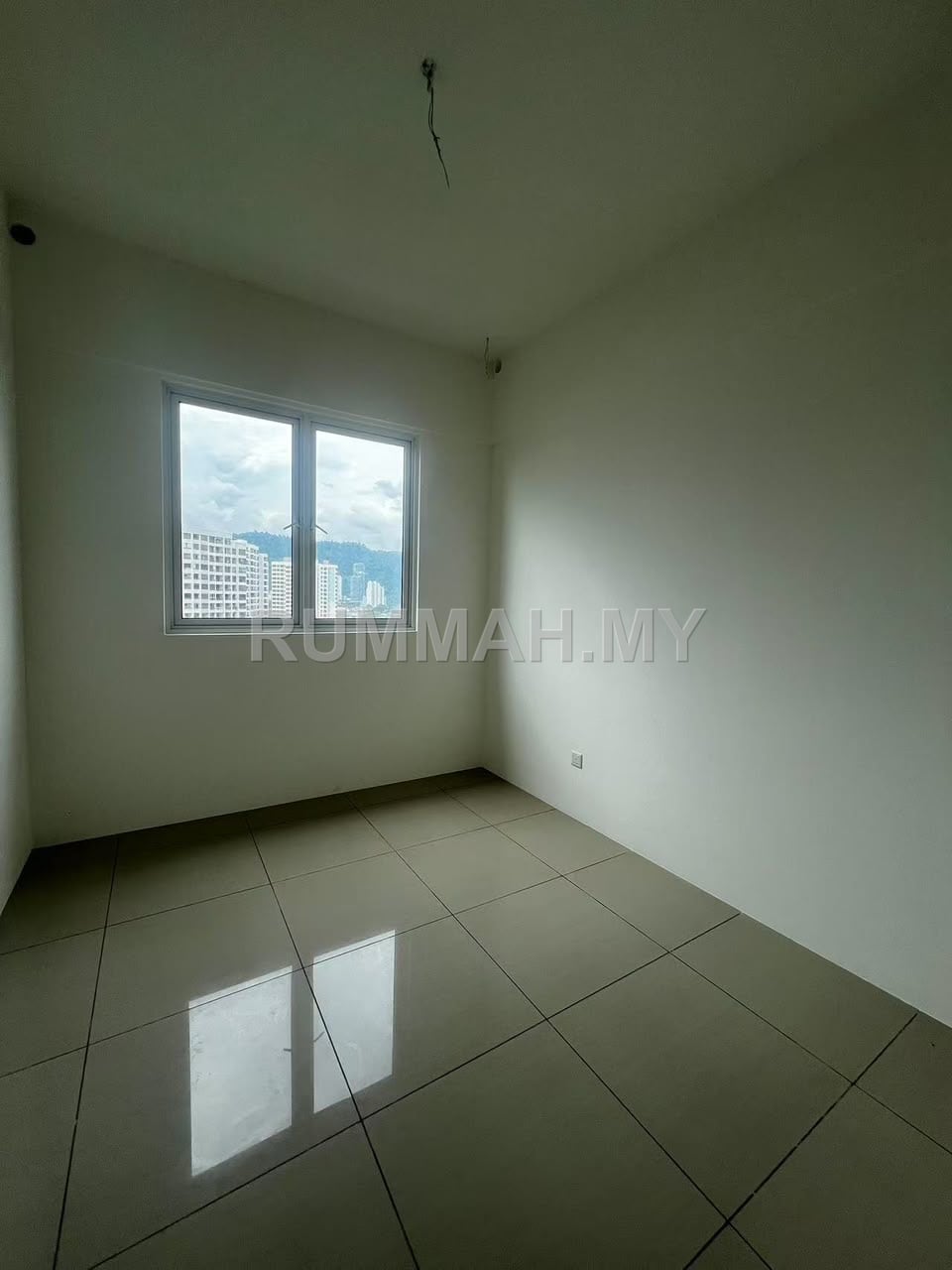 condo in Gelugor, Penang — photo 4