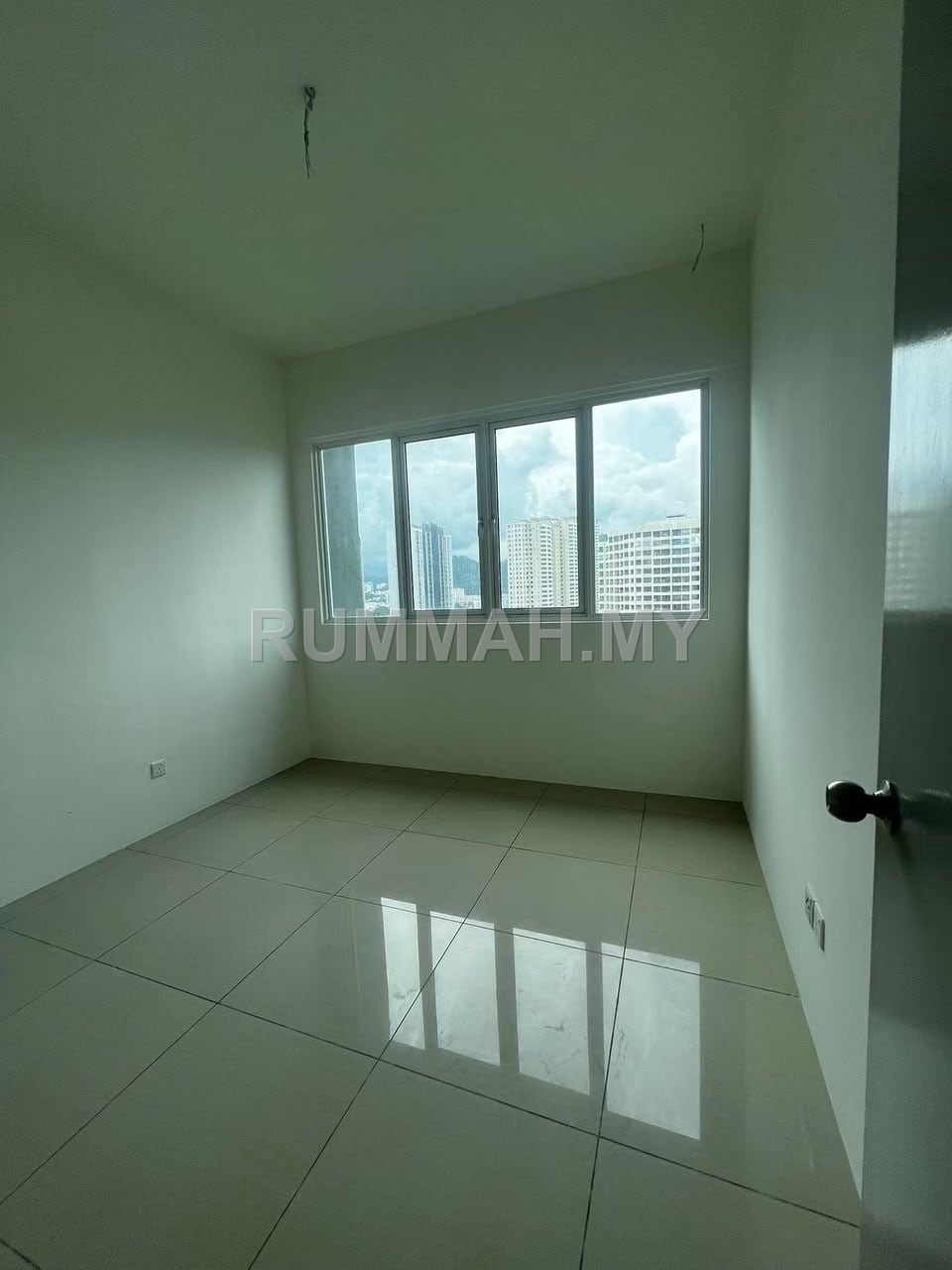 condo in Gelugor, Penang — photo 6
