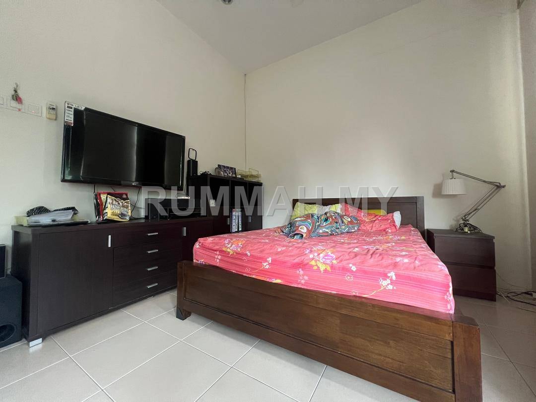 Batu Maung Jalan Damar 2 storey Terrace, Taman Sri Bayan
