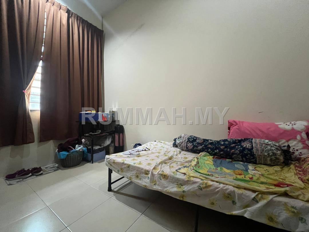 house in Permatang Damar Laut, Penang — photo 5