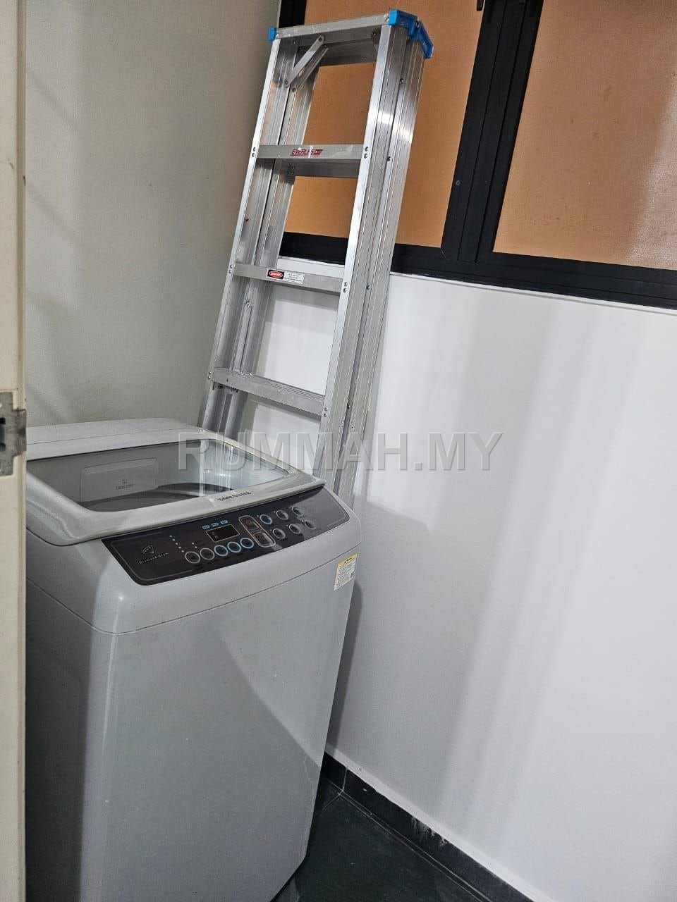 condo in Tanjung Tokong, Penang — photo 5