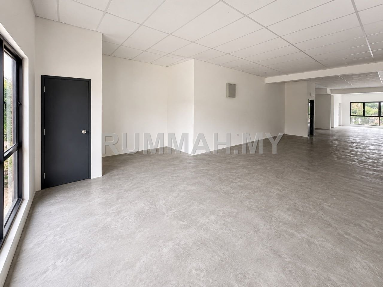 commercial in shah alam, Selangor — photo 3
