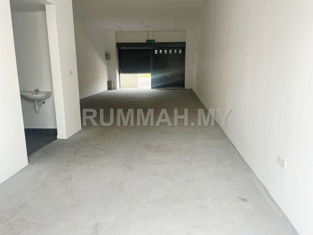 commercial in bangi, Selangor — photo 2