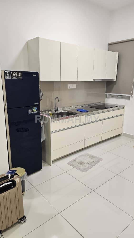 condo in Batu Ferringhi, Penang — photo 7