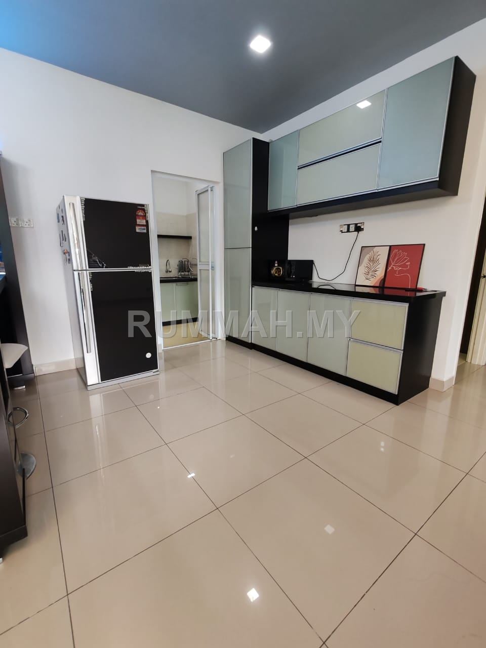 condo in Gelugor, Penang — photo 6