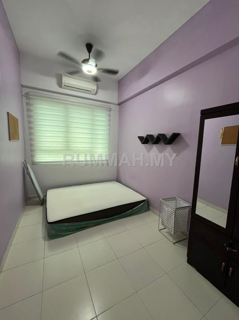 condo in Sungai Ara, Penang — photo 2