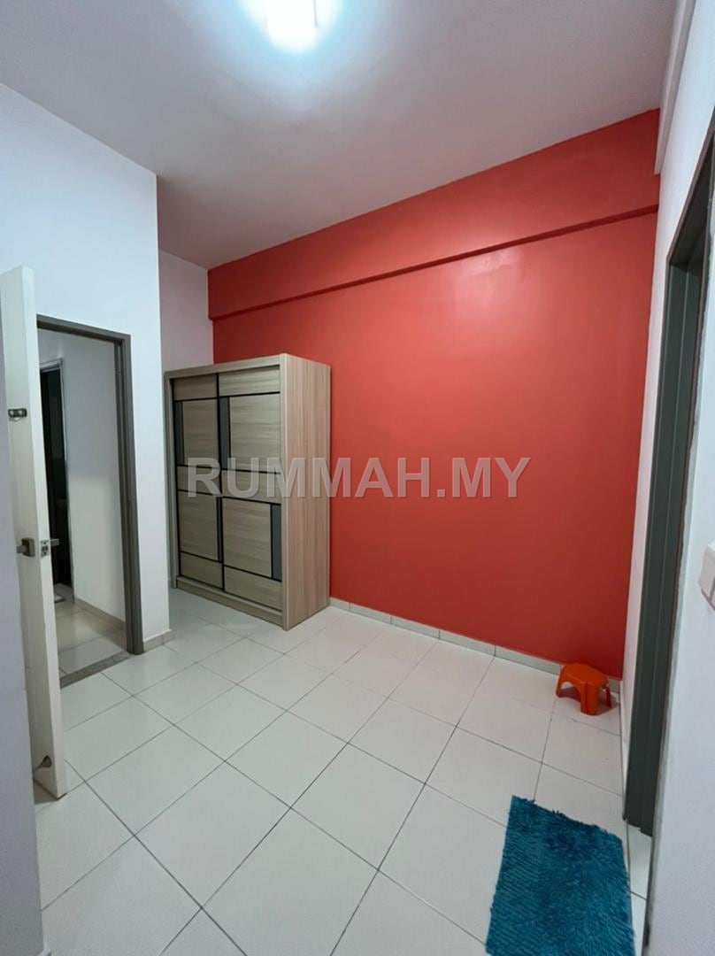 condo in Sungai Ara, Penang — photo 3