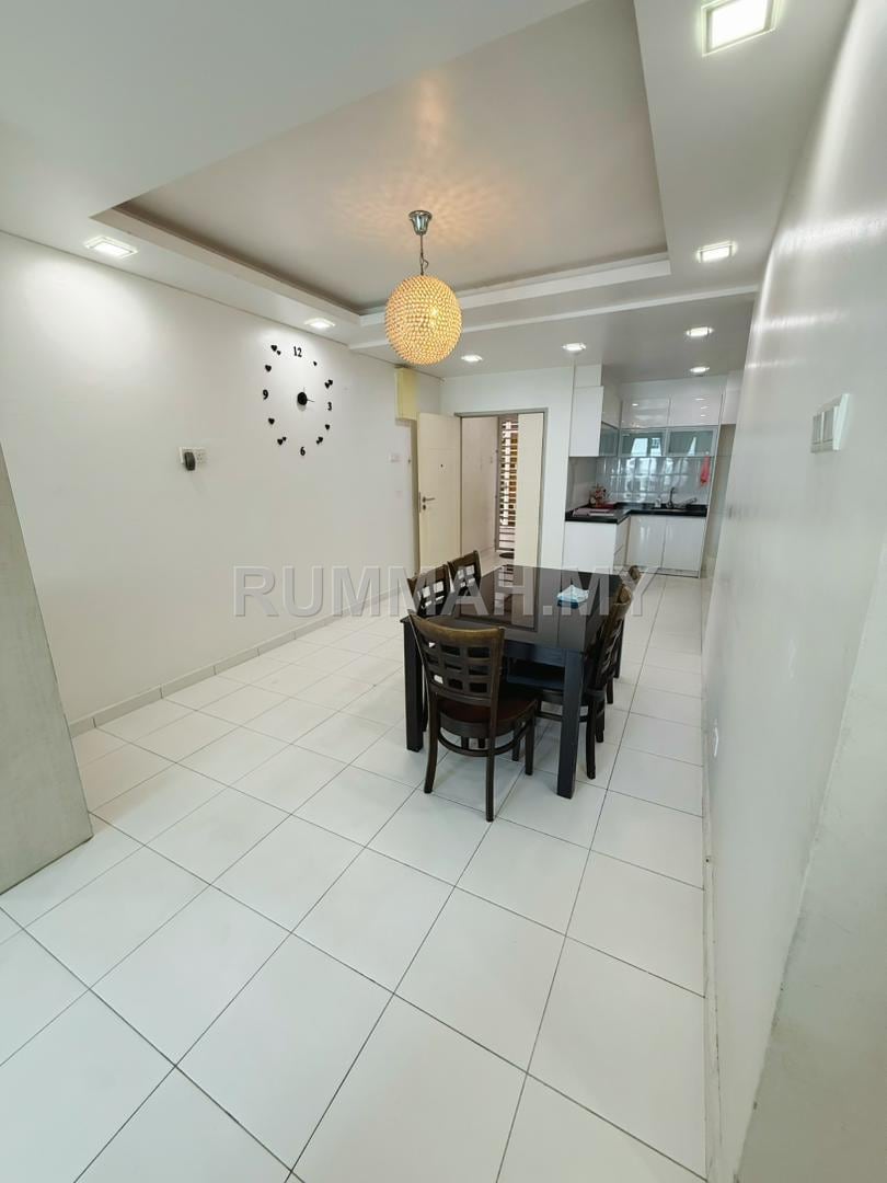 condo in Relau, Penang — photo 6