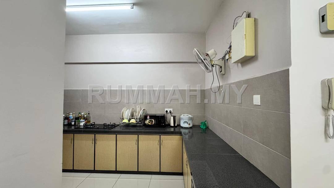 condo in Sungai Ara, Penang — photo 5