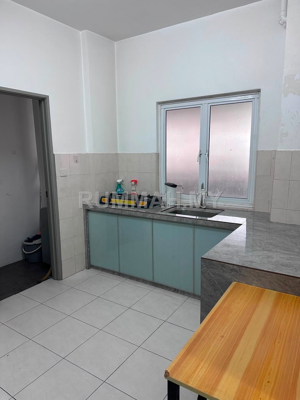 condo in Jelutong, Penang — photo 4