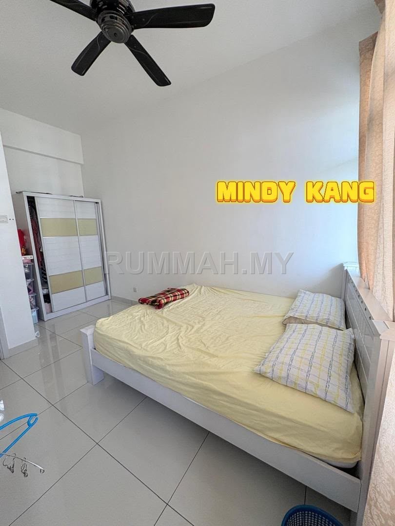condo in Gelugor, Penang — photo 6
