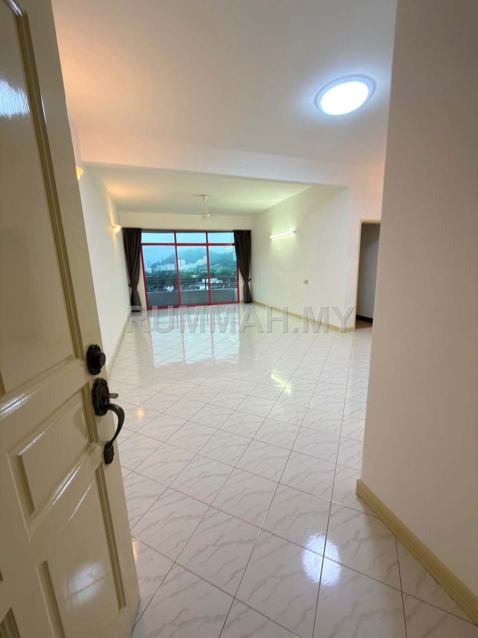 Scotland Park Condominium For Sale Jelutong