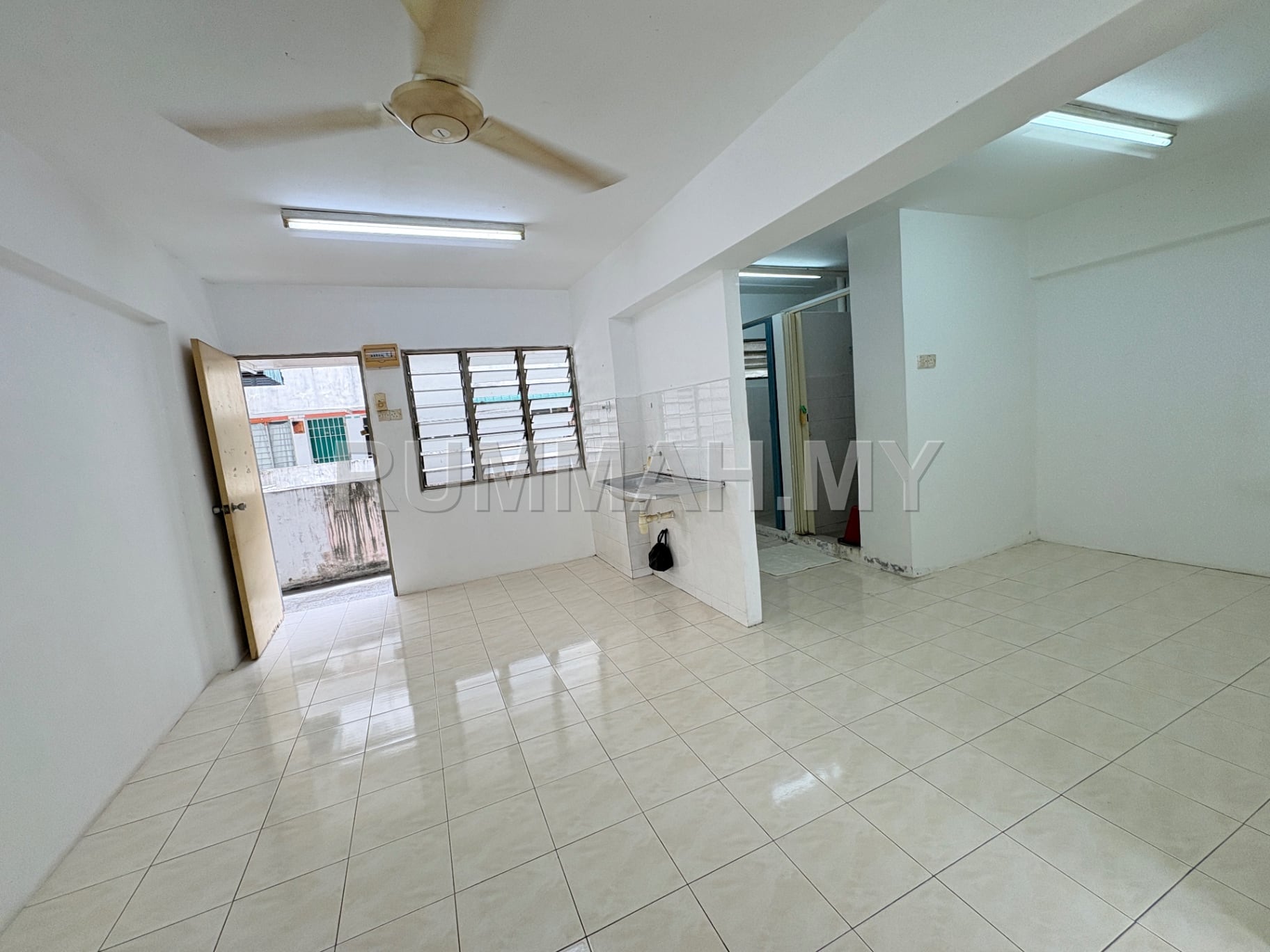 condo in Paya Terubong, Penang — photo 3