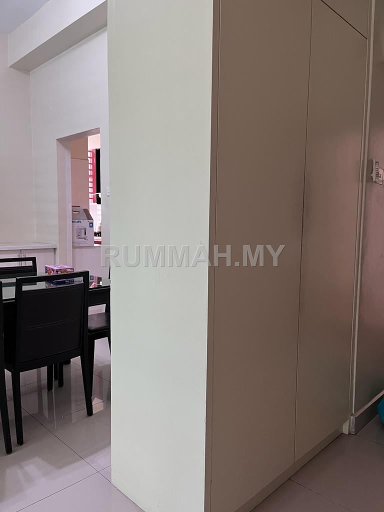 condo in Gelugor, Penang — photo 7
