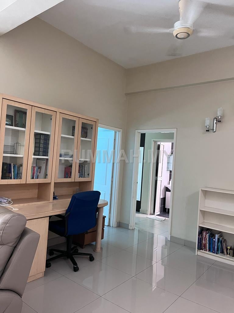 condo in Gelugor, Penang — photo 3