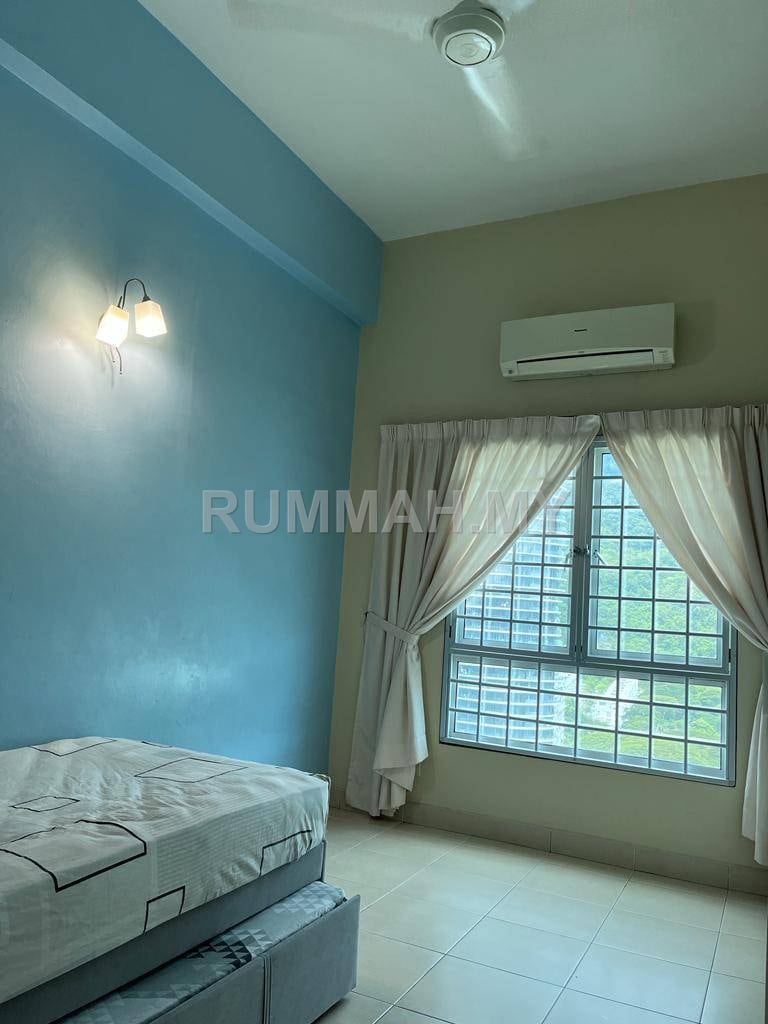 condo in Gelugor, Penang — photo 5