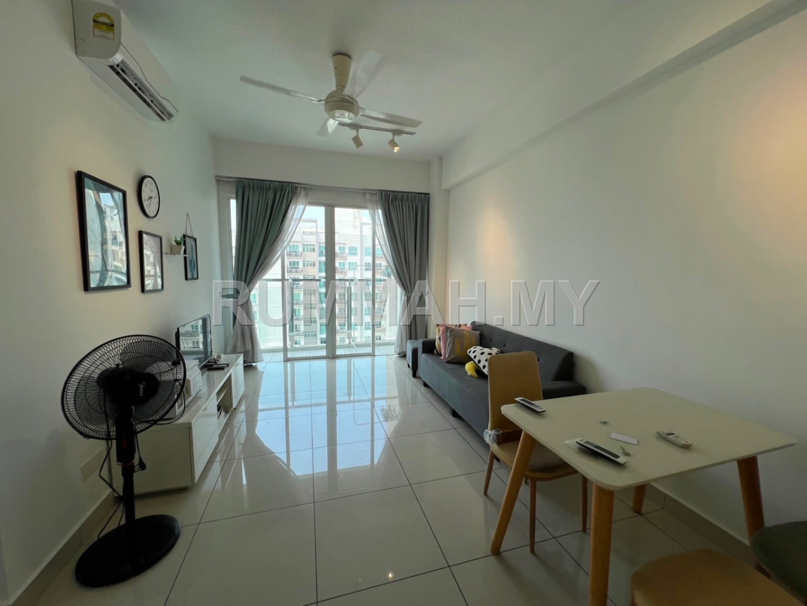 Tropicana Bay Residence, 872sft, 1 Car Park