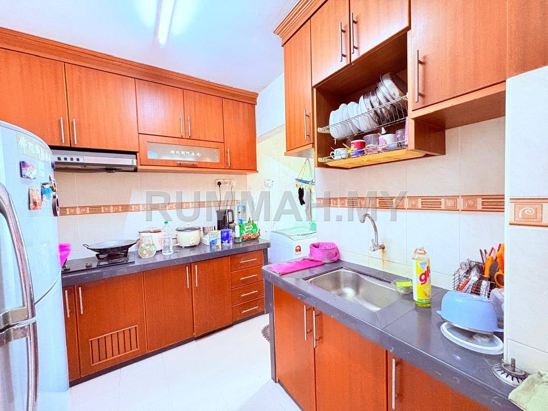 condo in Gelugor, Penang — photo 5
