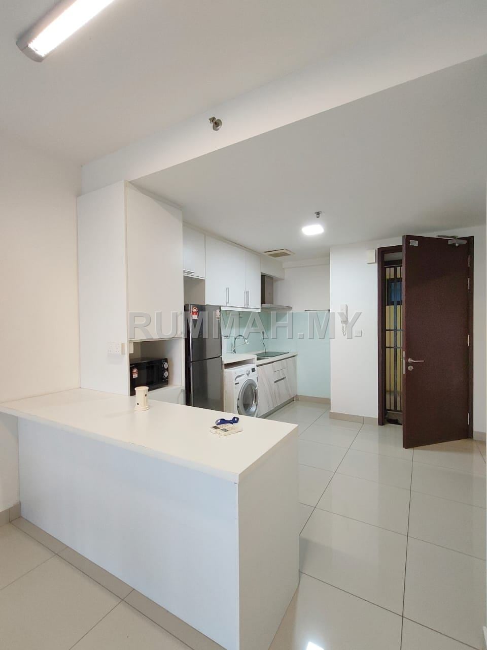 condo in Setia Alam, Selangor — photo 5