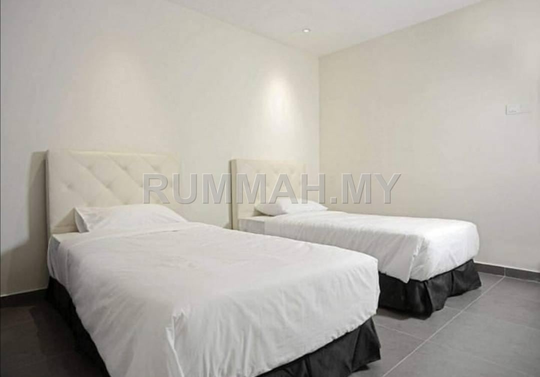 commercial in cyberjaya, Selangor — photo 2