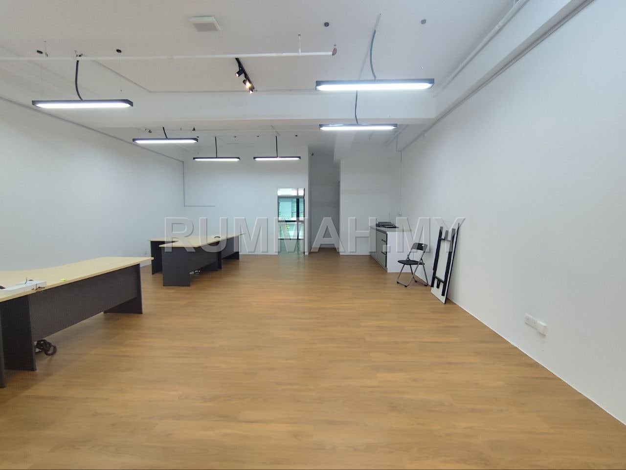 Furnish Kenwingston Business Centre Office Space,Cyberjaya