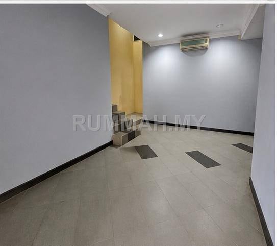 commercial in cyberjaya, Selangor — photo 2