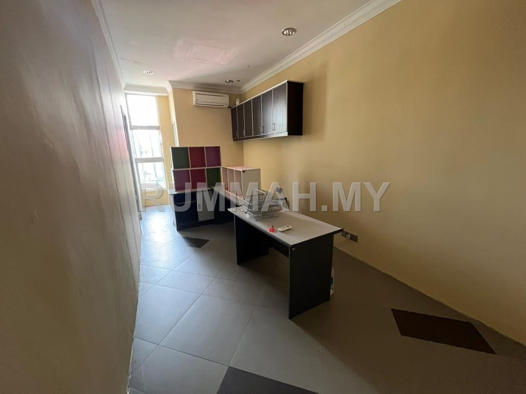 commercial in cyberjaya, Selangor — photo 4