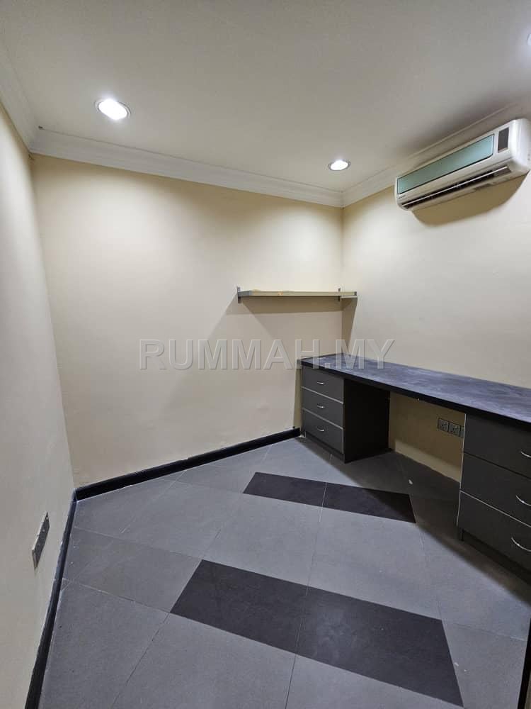 commercial in cyberjaya, Selangor — photo 5