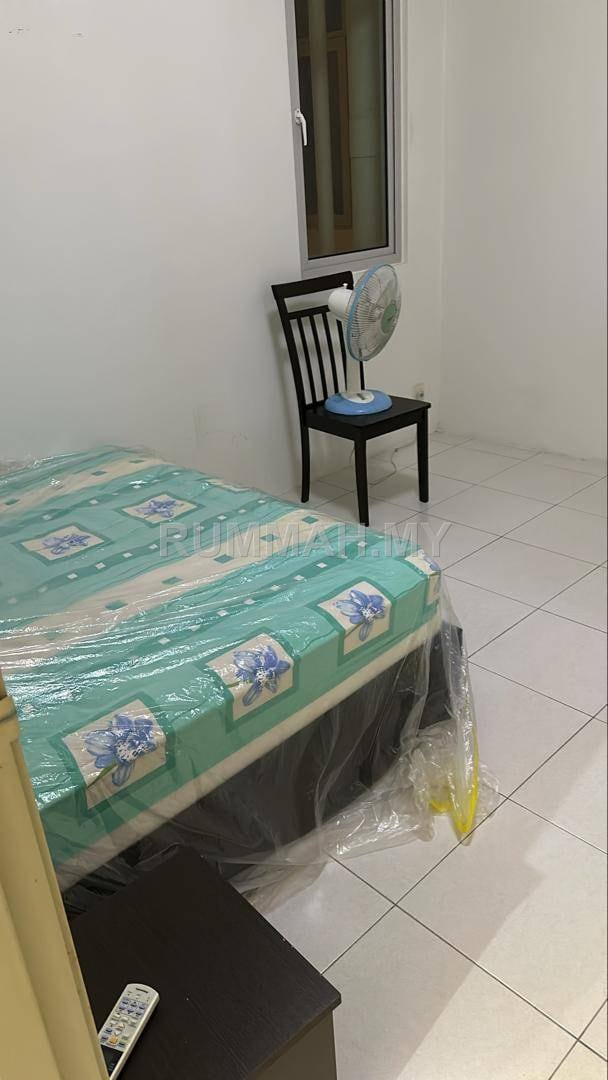 condo in Batu Ferringhi, Penang — photo 5