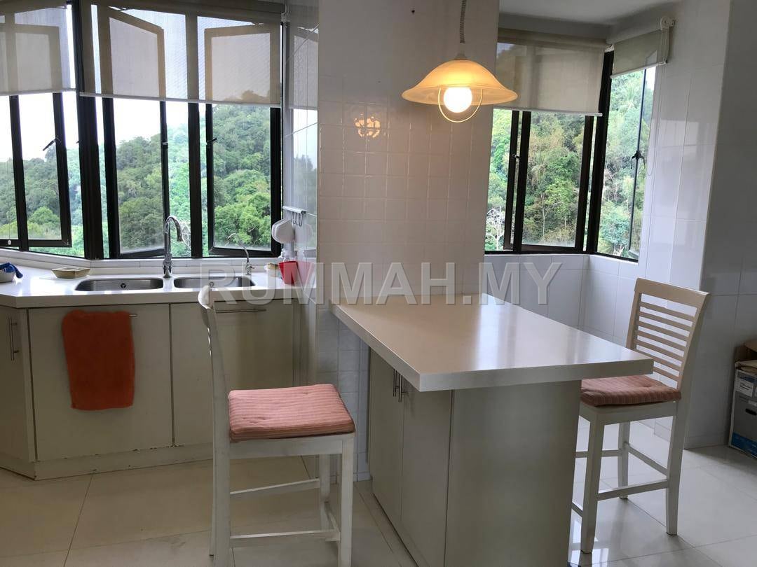 condo in Batu Ferringhi, Penang — photo 4