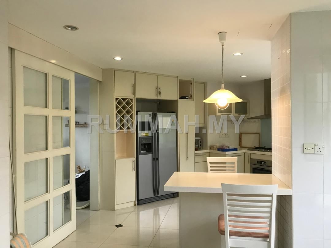 condo in Batu Ferringhi, Penang — photo 6