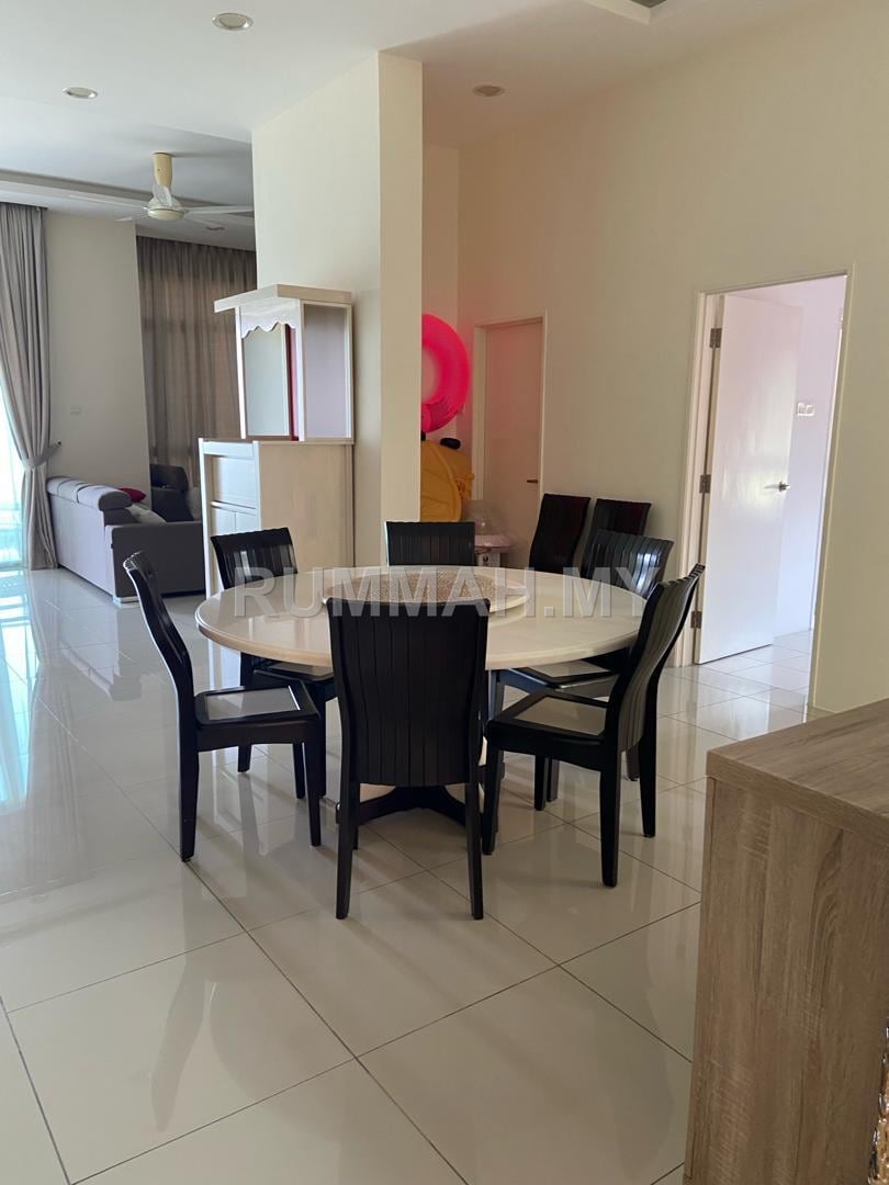 condo in Batu Ferringhi, Penang — photo 7