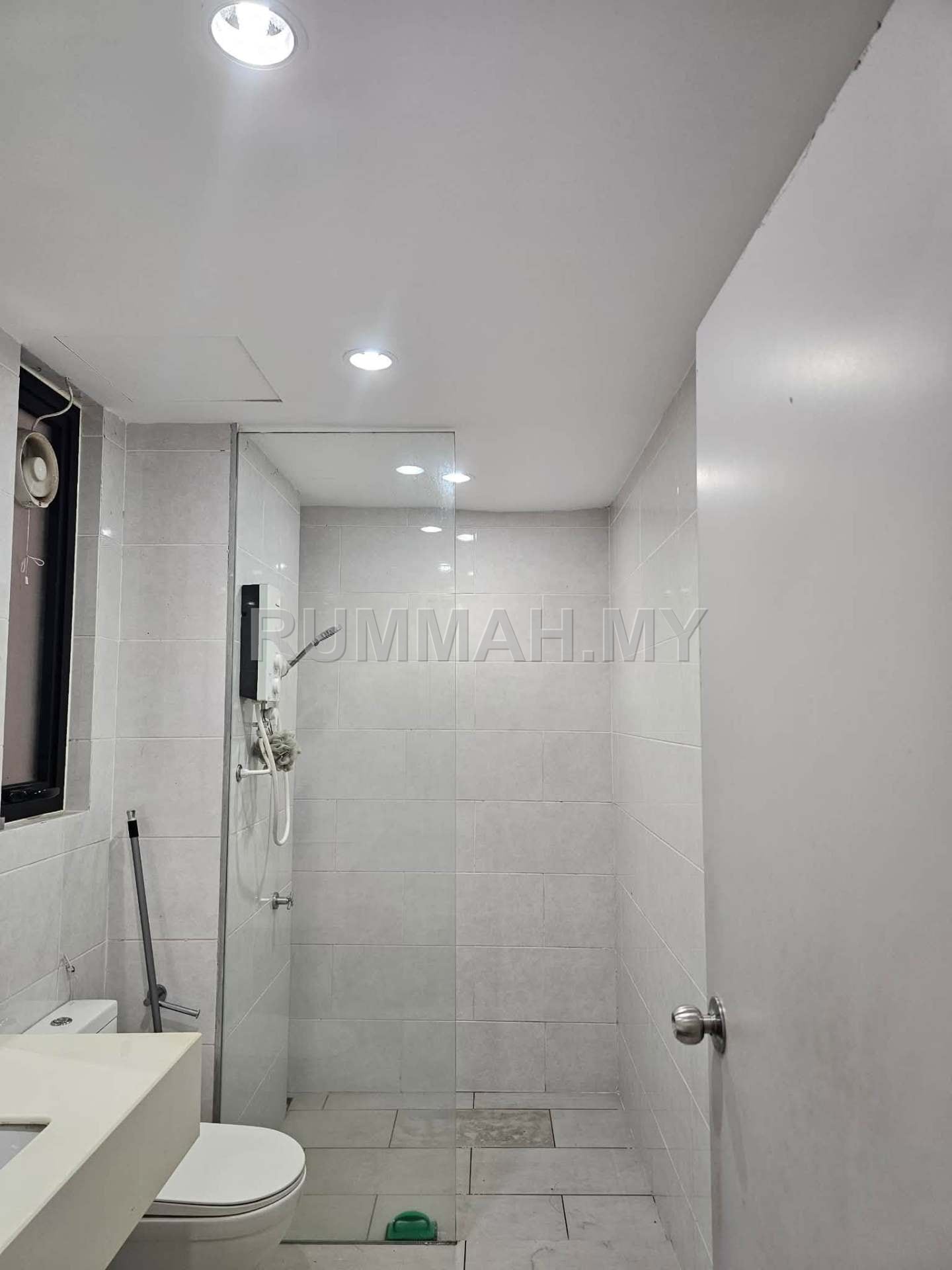 condo in Batu Kawan, Penang — photo 5