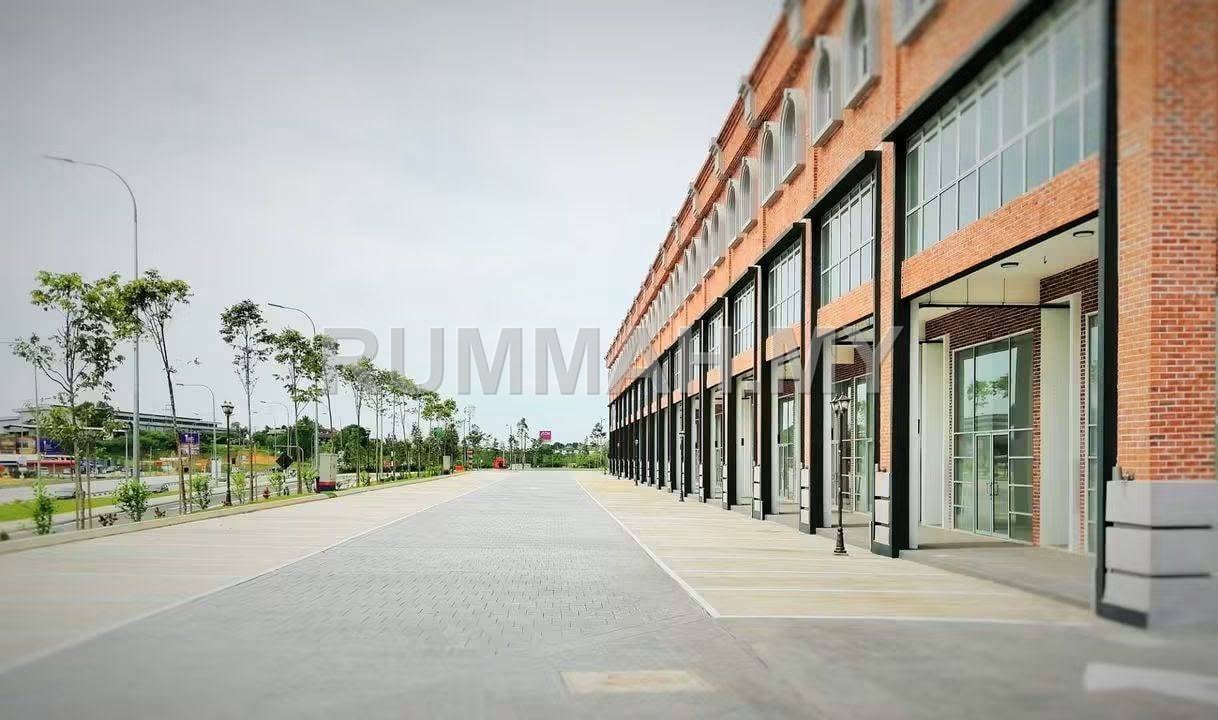 commercial in Rawang, Selangor — photo 5