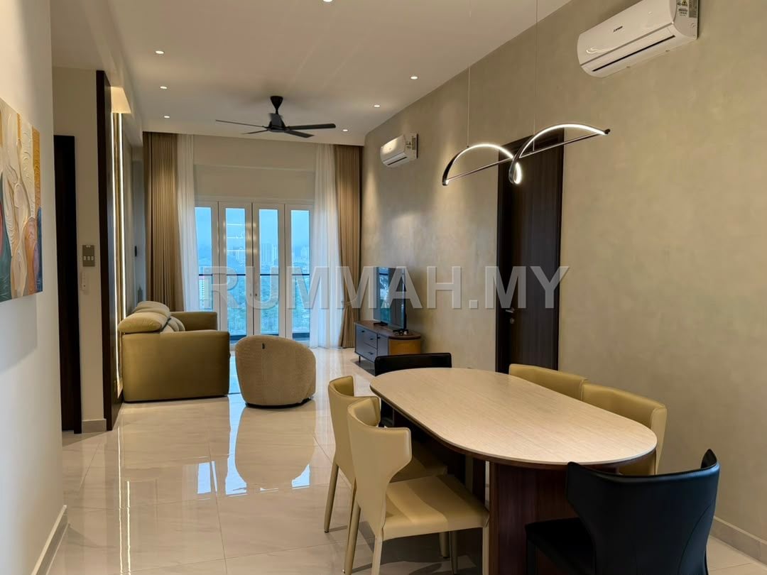condo in Pulau Tikus, Penang — photo 2